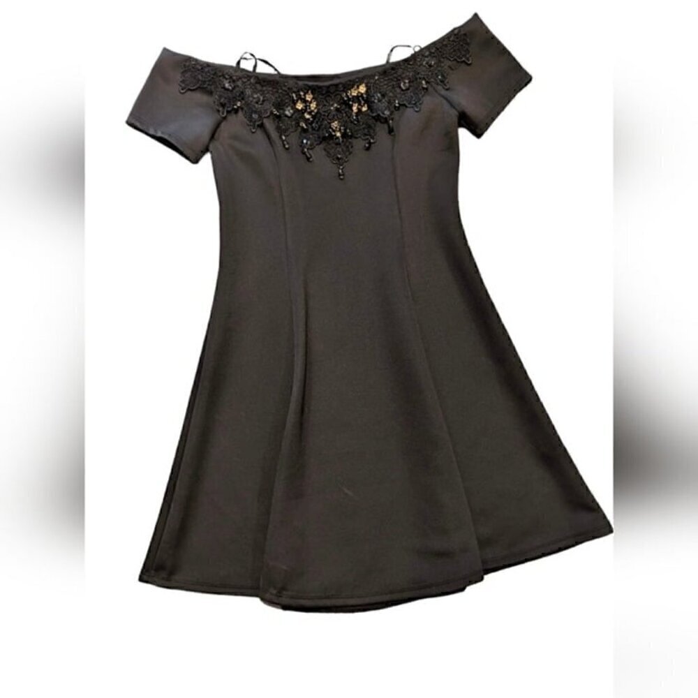 Forever 21 black fit flare dress size M